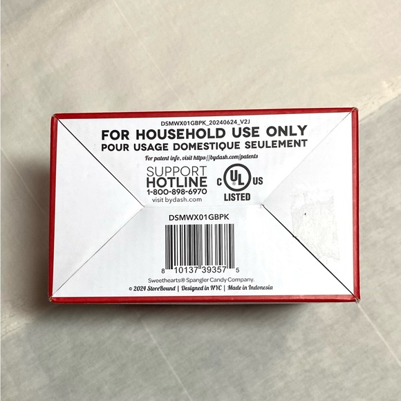 Dash Sweethearts Mini Waffle Maker | Win their heart with mini waffles - Picture 9 of 11